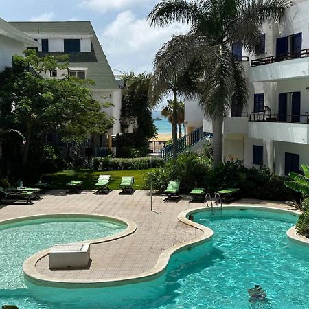 Leme Bedje Two Bedroom - By Bobbywashere Santa Maria Exterior foto