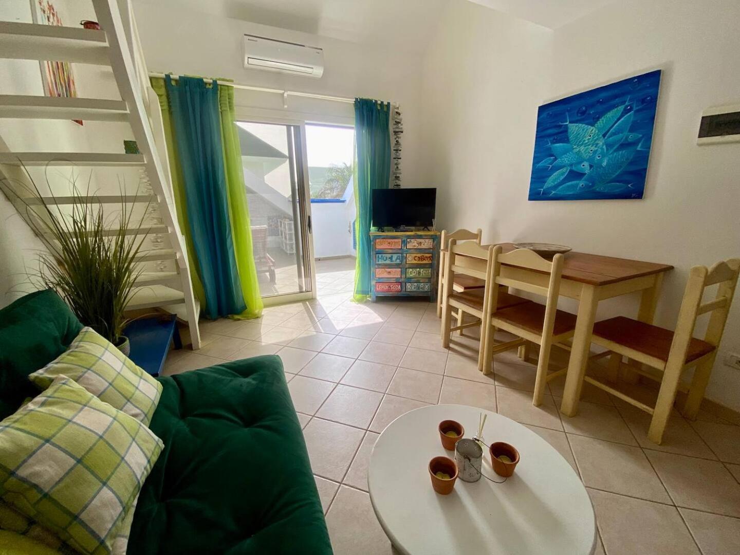 Leme Bedje Two Bedroom - By Bobbywashere Santa Maria Exterior foto