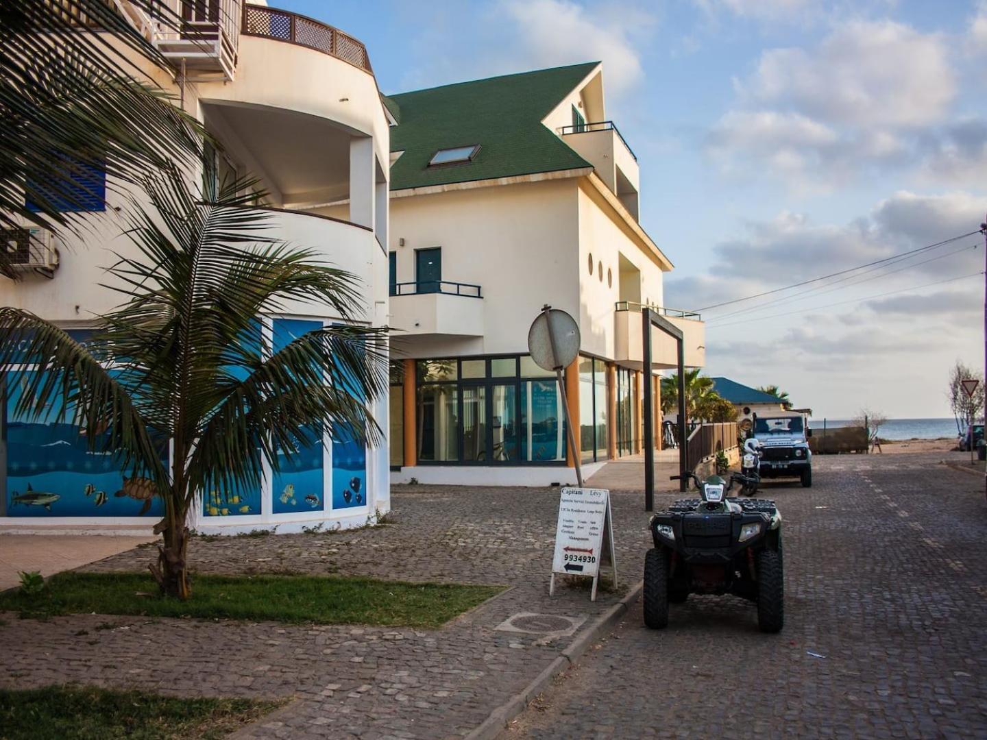 Leme Bedje Two Bedroom - By Bobbywashere Santa Maria Exterior foto