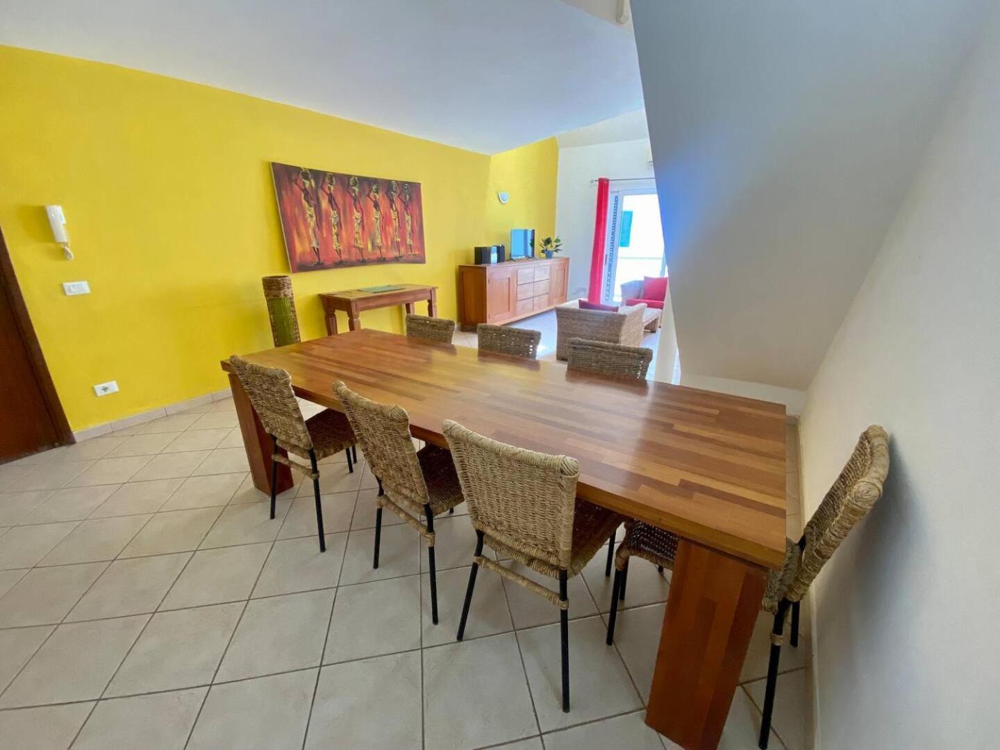 Leme Bedje Two Bedroom - By Bobbywashere Santa Maria Exterior foto