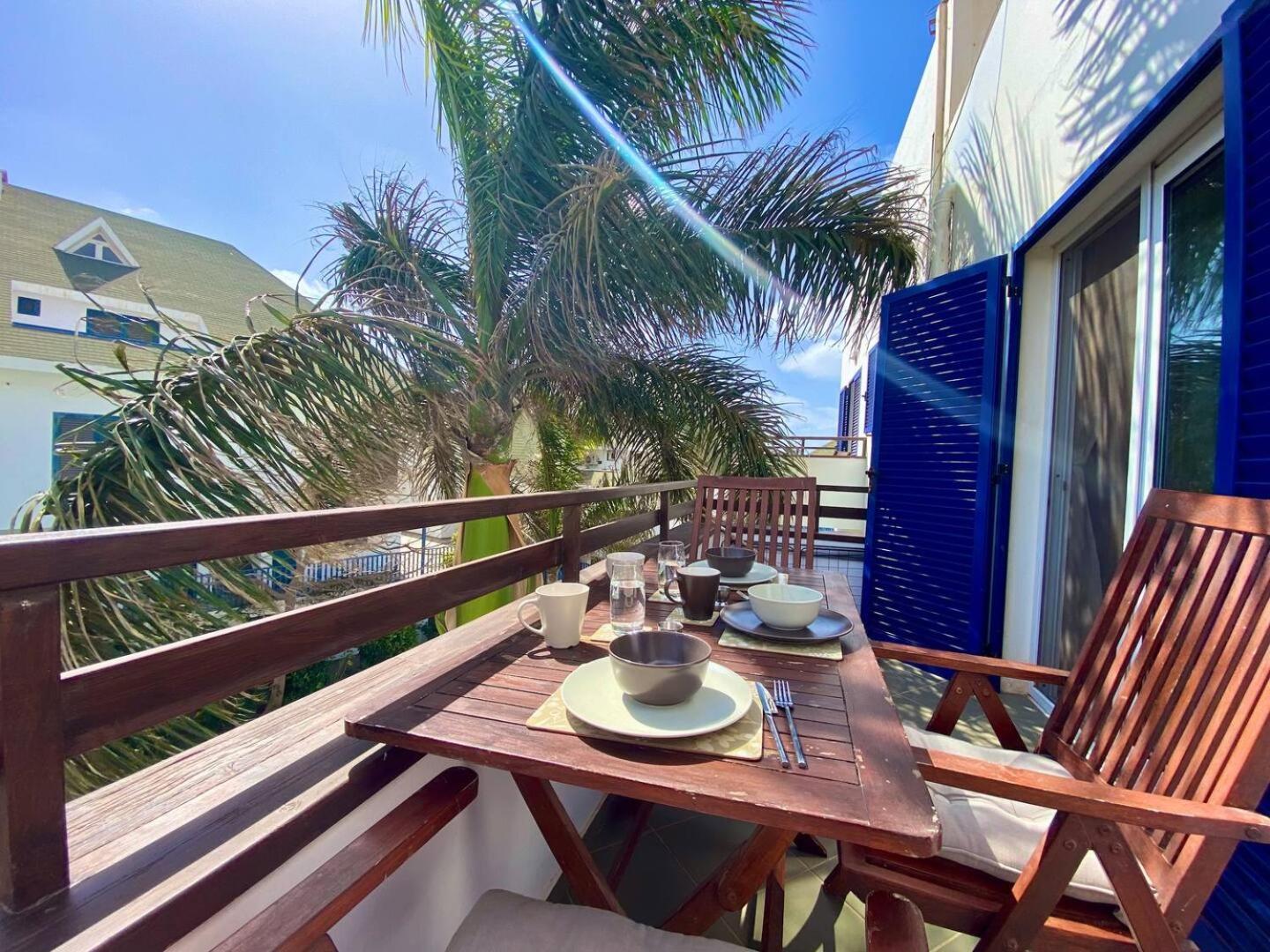 Leme Bedje Two Bedroom - By Bobbywashere Santa Maria Exterior foto