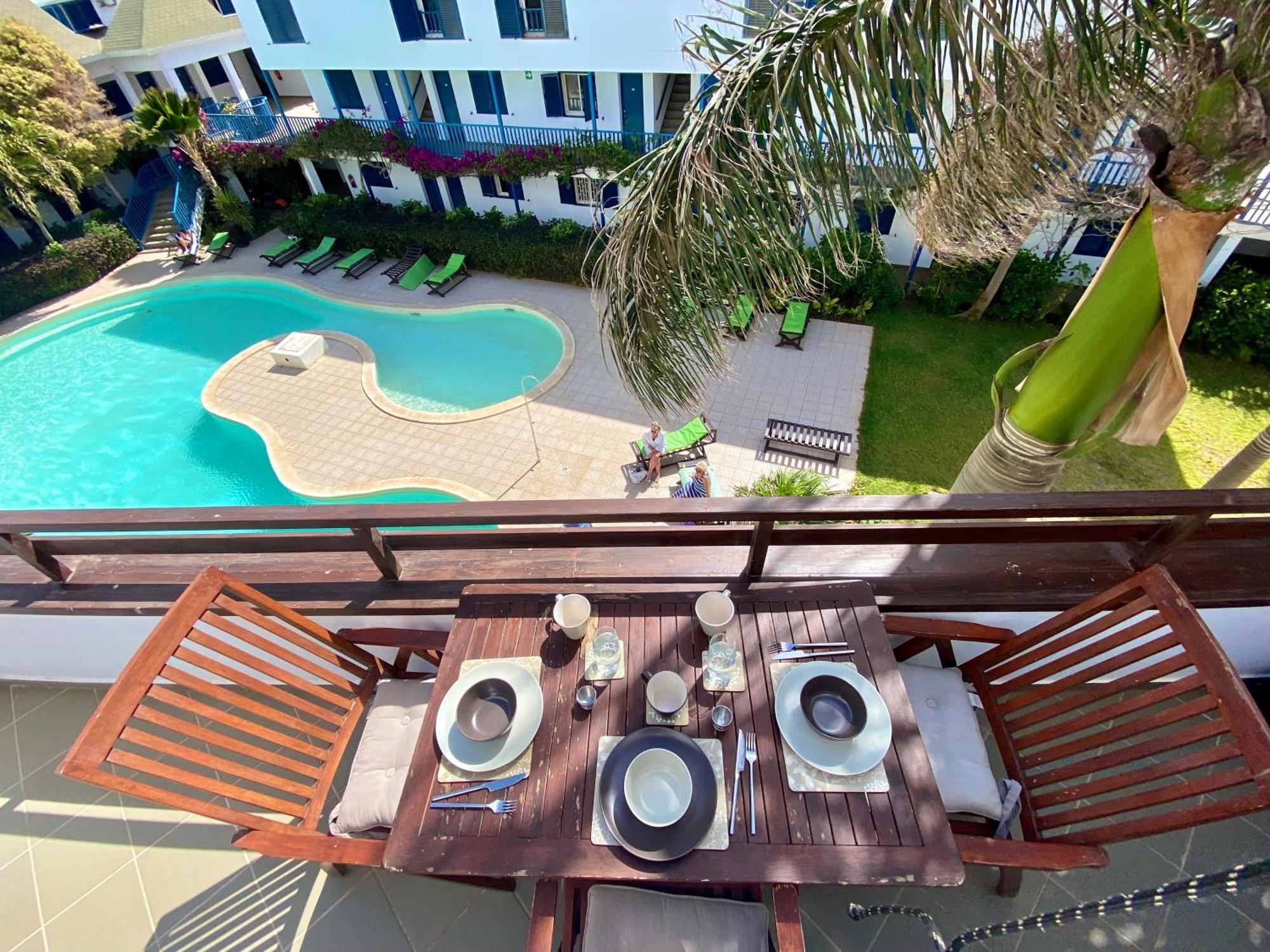 Leme Bedje Two Bedroom - By Bobbywashere Santa Maria Exterior foto